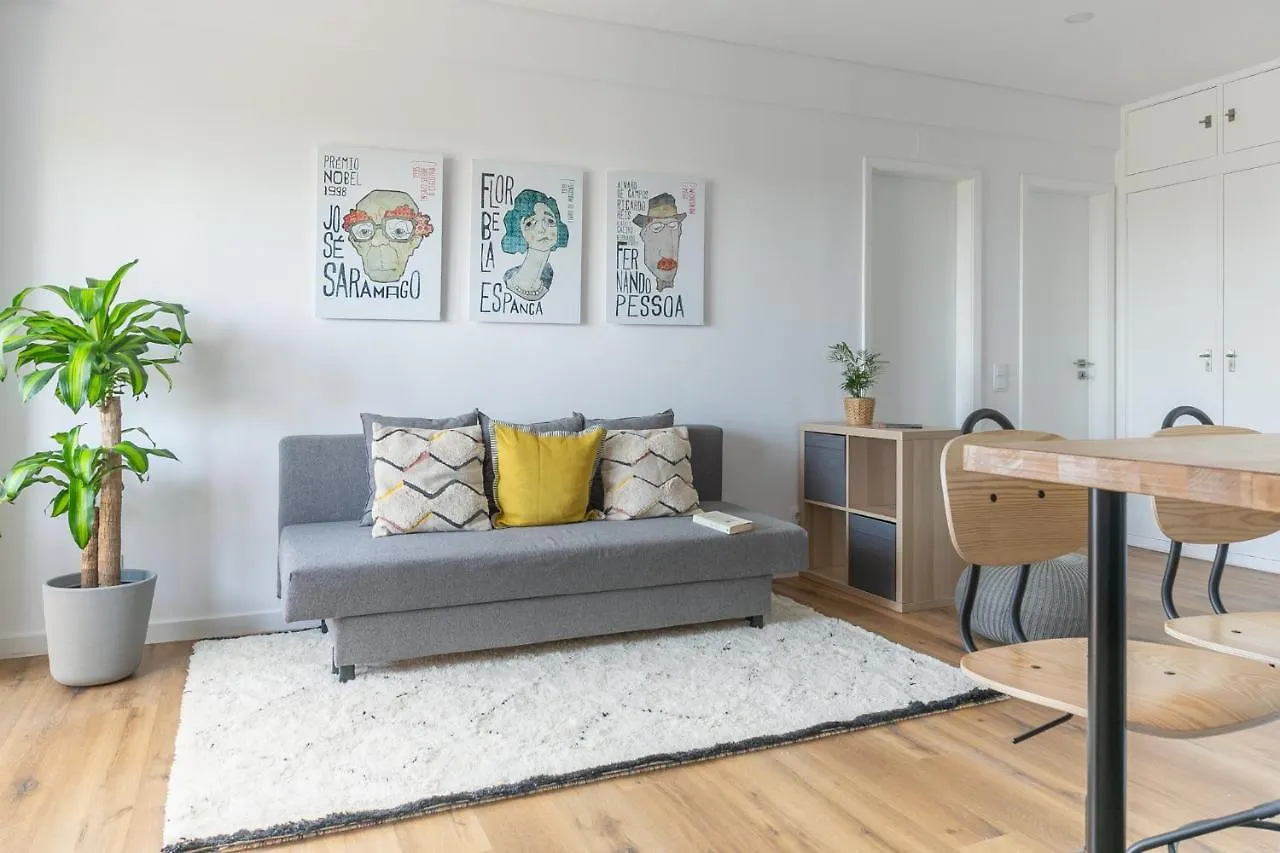 Spacious Apt Campo D'Ourique With Ac Lisbon 0*,  Portugal
