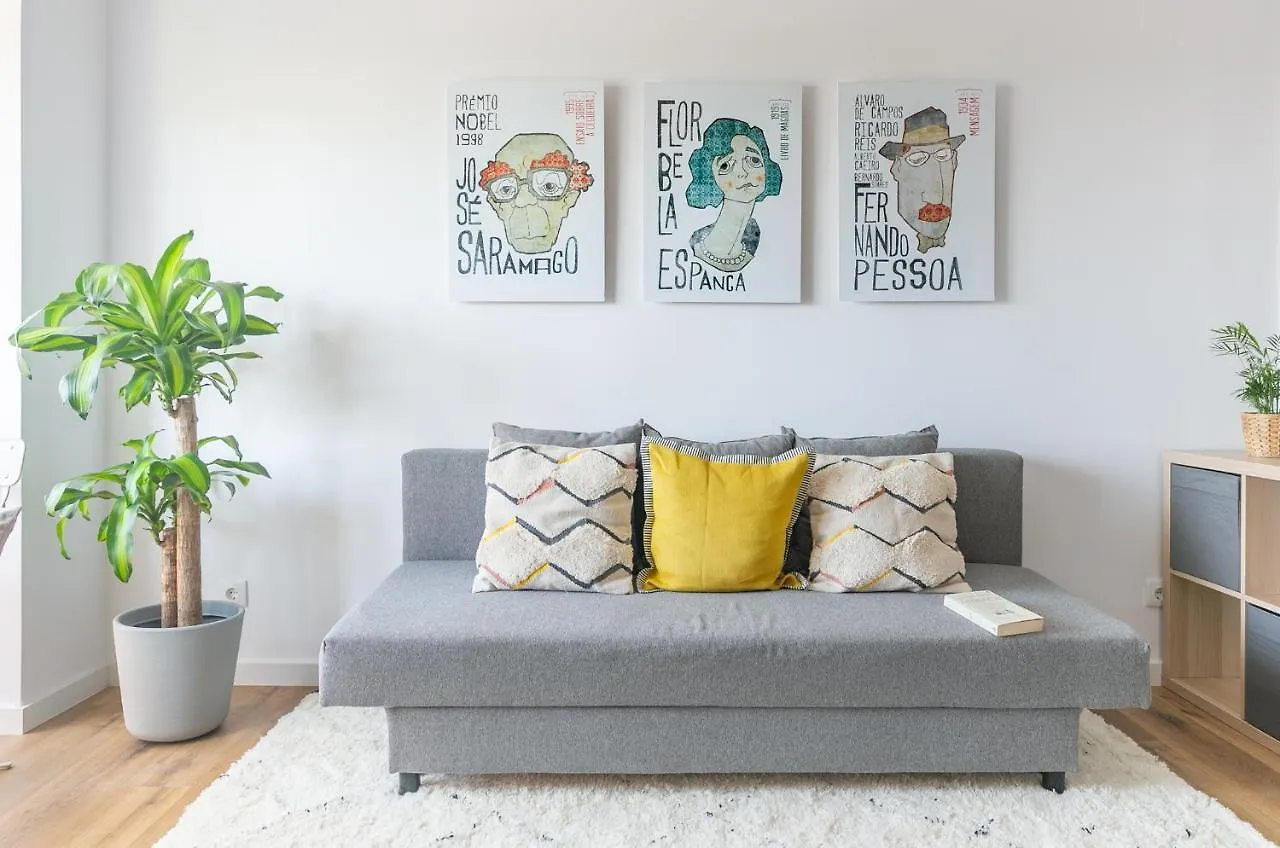 Spacious Apt Campo D'Ourique With Ac Lisbon