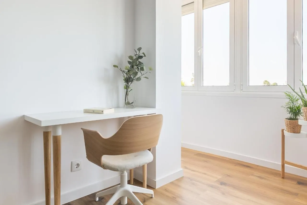 Spacious Apt Campo D'Ourique With Ac Lisbon Apartment