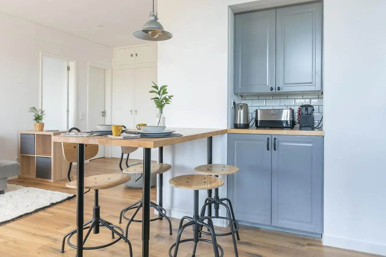 Apartment Spacious Apt Campo D'Ourique With Ac Lisbon