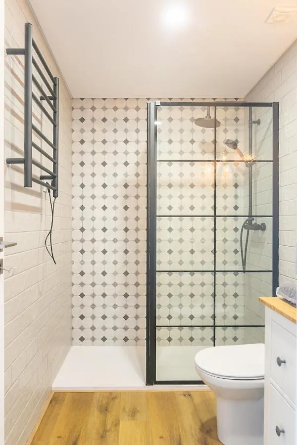 Spacious Apt Campo D'Ourique With Ac Lisbon Portugal
