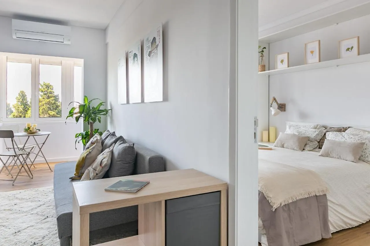 Apartment Spacious Apt Campo D'Ourique With Ac Lisbon