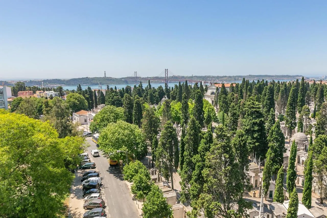 Spacious Apt Campo D'Ourique With Ac Lisbon Portugal